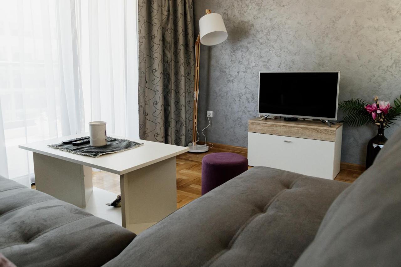 Apartmans Centar Требинє Екстер'єр фото